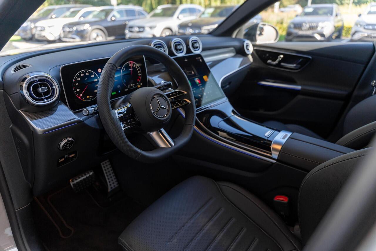 Mercedes-Benz GLC-KLASSE Coupé 300e 4MATIC Sport Edition | Panoramaschuifdak | Rijassistentiepakket Plus | Nightpakket | Premium pakket