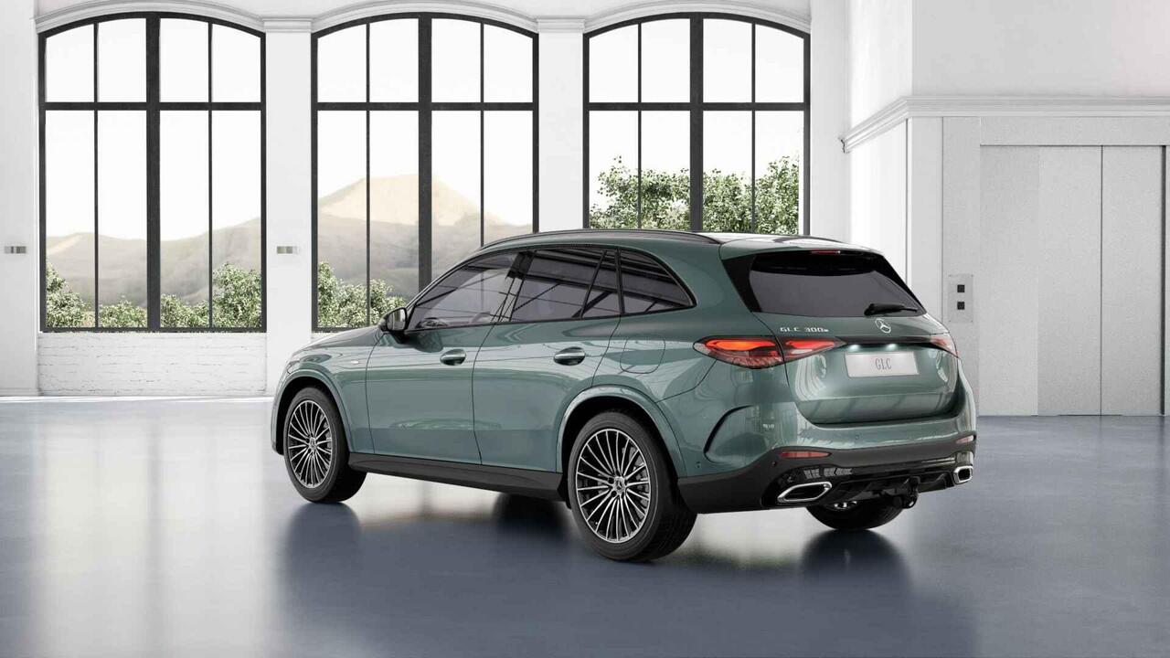 Mercedes-Benz GLC-KLASSE 300e 4MATIC Sport Edition | Panoramaschuifdak | Premium Plus | Night | Head-up | Rijassistentiepakket Plus | Trekhaak | Burmester |