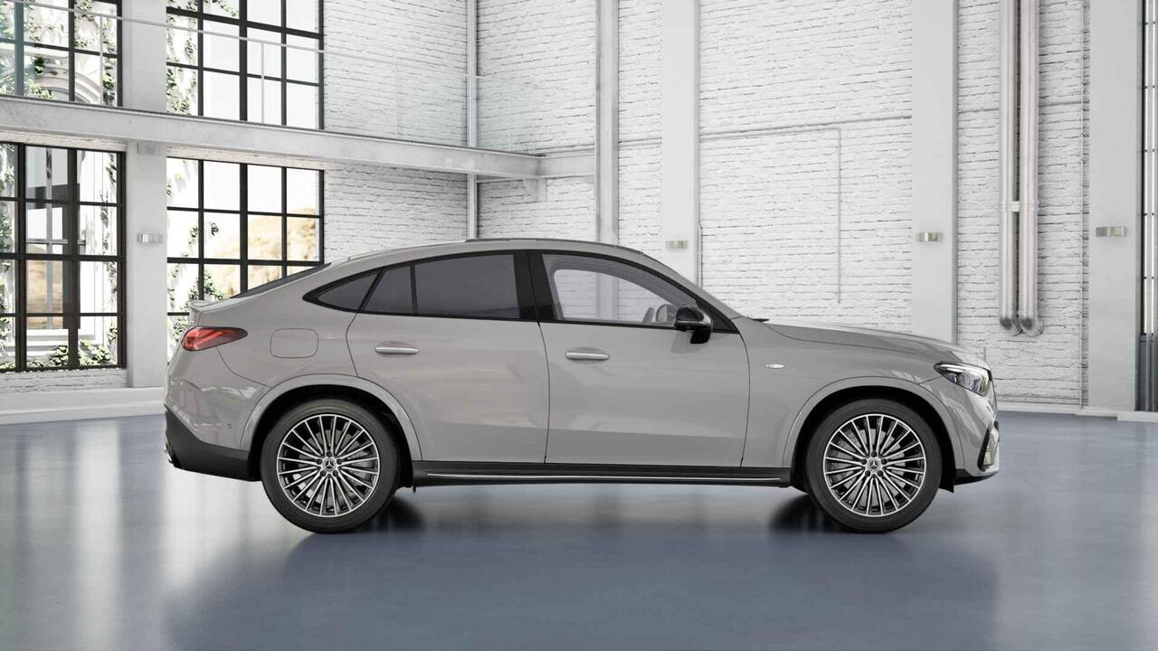 Mercedes-Benz GLC-KLASSE Coupé 300e 4MATIC sport Edition | AMG | Night | Panoramadak | Burmester | Headup | Trekhaak | Luchtvering | Achterasbesturing |