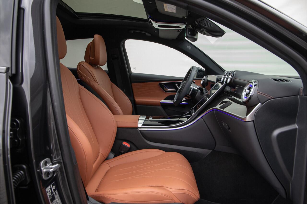 Mercedes-Benz GLC-KLASSE Coupé 300e 4MATIC AMG Premium, Pano, Nightpack, Leder Exclusief, 2024