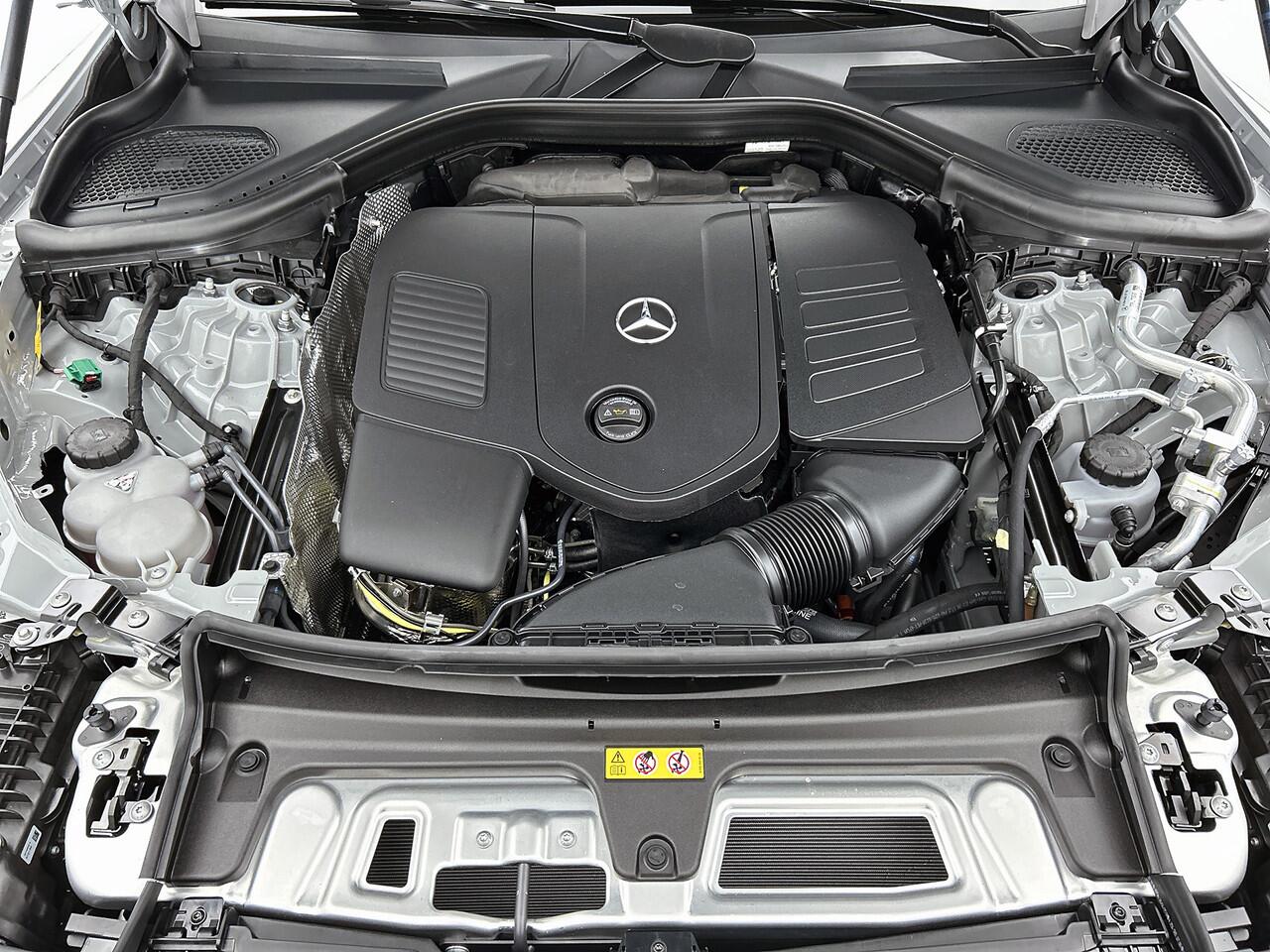 Mercedes-Benz GLC-KLASSE 400e 4MATIC AMG Line | Trekhaak | Nightpakket | AMG Premium Plus | Rijassistentiepakket Plus | Memorypakket | 20 inch multispaaks velgen | KEYLESS GO-comfortpakket | Parkeerpakket met 360°-camera |