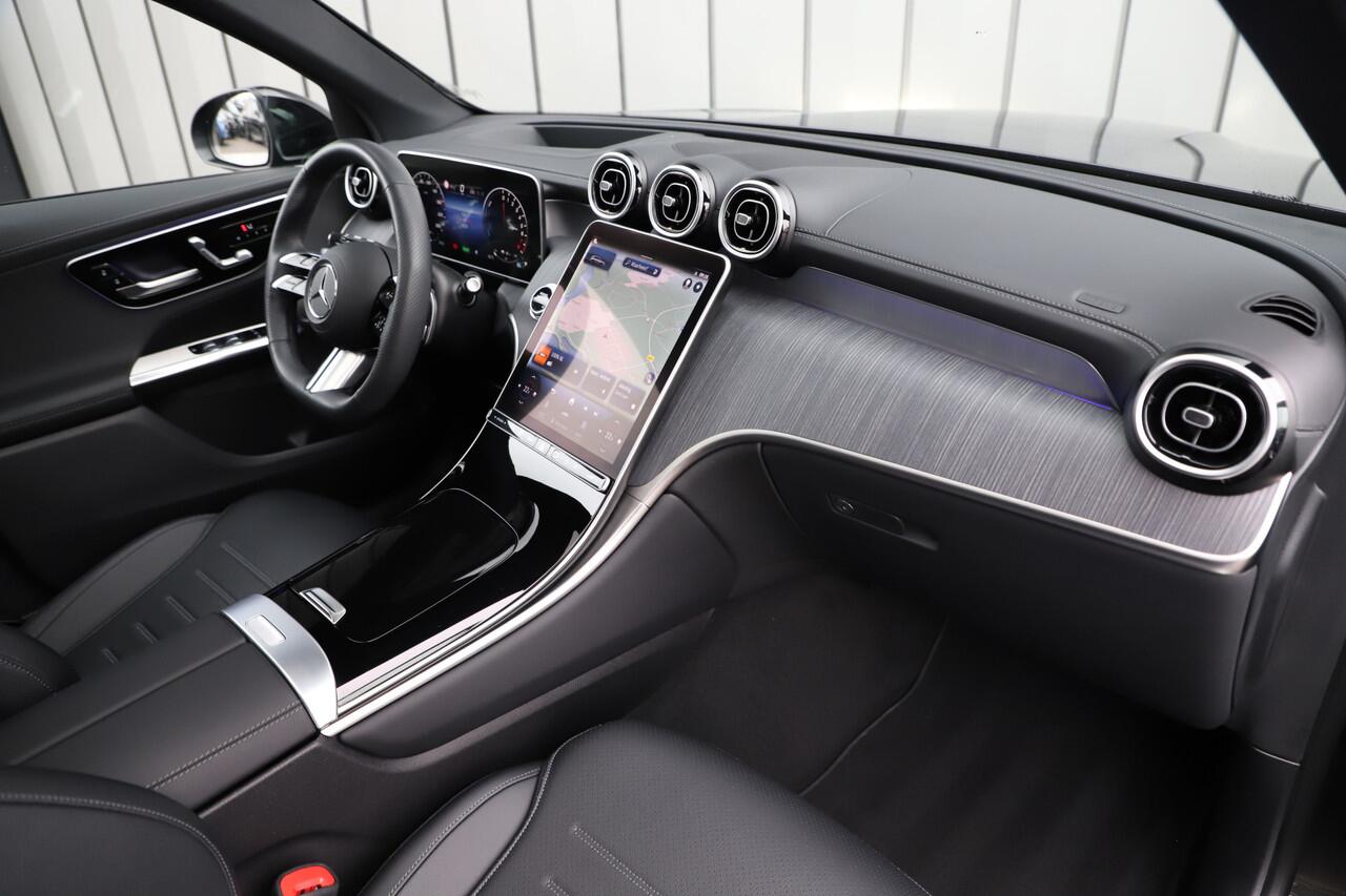 Mercedes-Benz GLC-KLASSE 300e AMG 4-Matic Aut9 | 313PK | Head-up | Pano | Memory | Burmester | Distronic | Digital-light | Keyles-go | Sfeerverlichting | 2023.