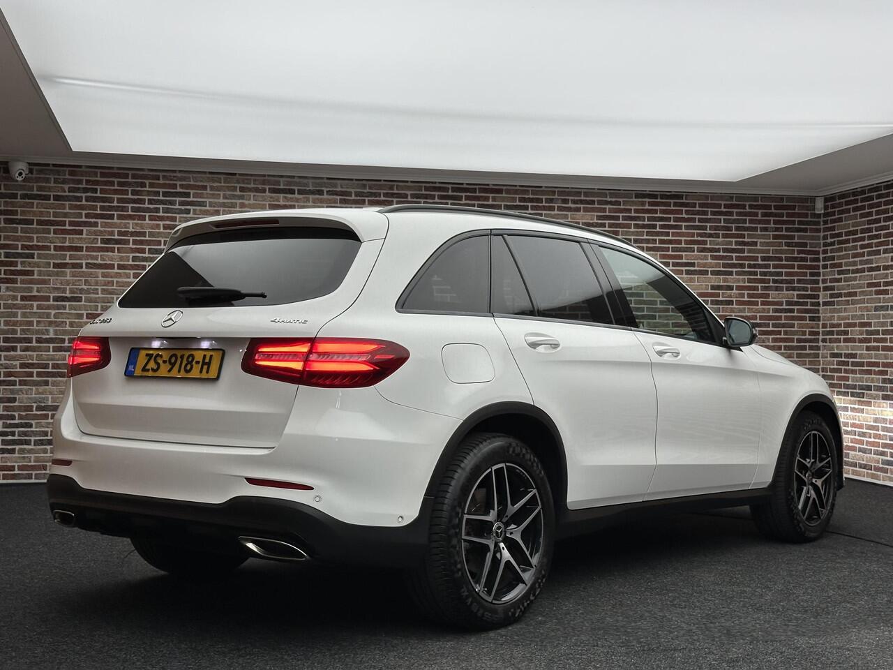 Mercedes-Benz GLC-KLASSE 250 4MATIC Business Solution AMG NL auto|Panoramadak|Dealer onderhouden