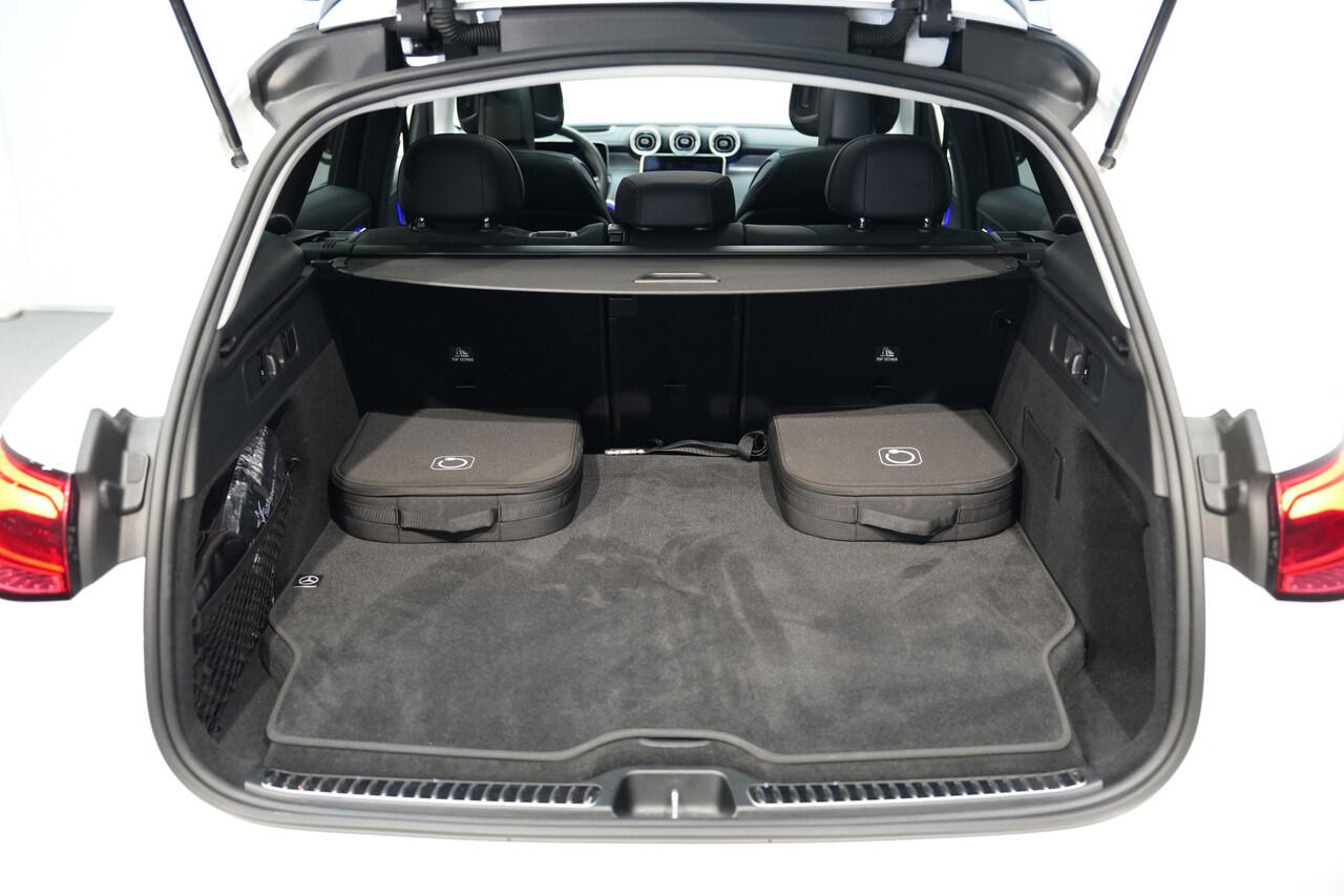 Mercedes-Benz GLC-KLASSE 300e 4MATIC AMG Premium+ ? TREKHAAK ? PANO ? BURMESTER ? HEAD UP ? 360 ? MEMORY ? DIGITAL LIGHT