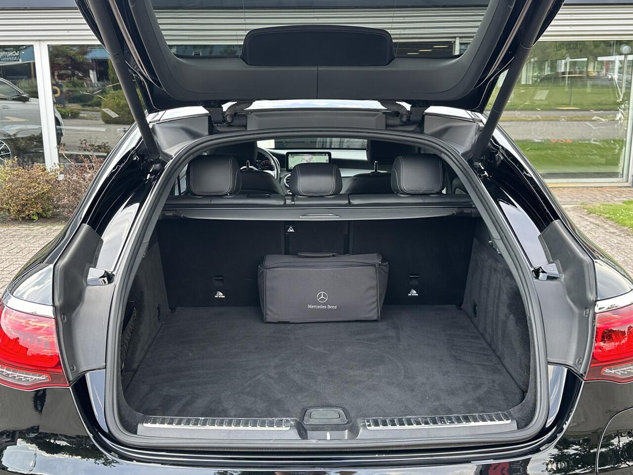 Mercedes-Benz GLC-KLASSE Coupé 300e 4MATIC AMG-Line | Night pakket | Camera | Virtual cockpit