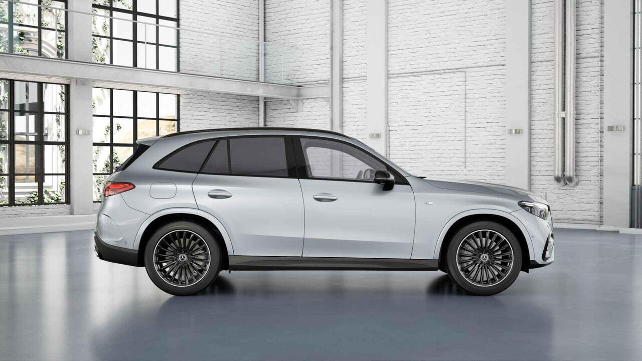 Mercedes-Benz GLC-KLASSE 300e 4MATIC Sport Edition | Panoramaschuifdak | Premium pakket | Nightpakket | 360° camera | Dodehoekassistent | DIGITAL LIGHT |