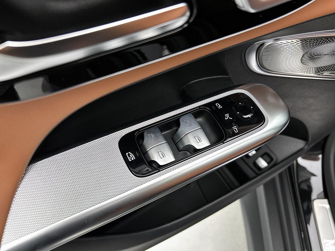 Mercedes-Benz GLC-KLASSE 400e 4MATIC Sport Edition | Trekhaak | Nightpakket | AMG Premium Plus | Rijassistentiepakket Plus| Techniekpakket met Airmatic| KEYLESS GO-comfortpakket | DISTRONIC PLUS |