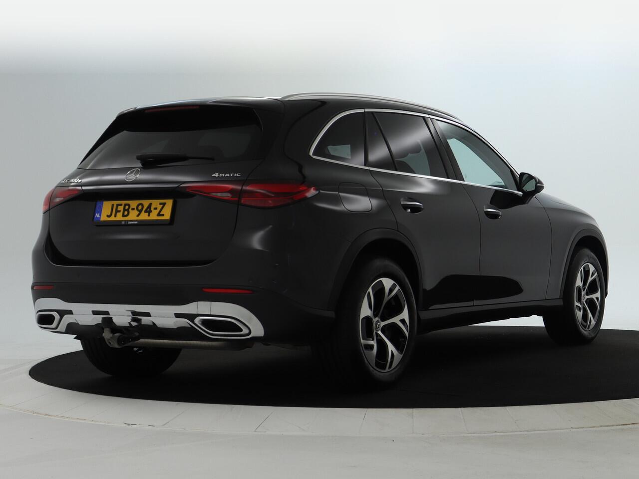 Mercedes-Benz GLC-KLASSE 300 e 4MATIC Plug-In Hybride | AVANTGARDE Advanced Plus | Trekhaak | Digital Koplampen | KEYLESS-GO Comfort-Pakket | Distronic | Memory Voorstoelen. Inclusief 24 maanden MB Certified garantie voor Europa.