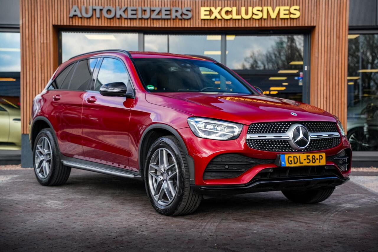Mercedes-Benz GLC-KLASSE 300e 4MATIC Business Solution AMG Camera Leer Navi Virtual Dash Stoelverw.
