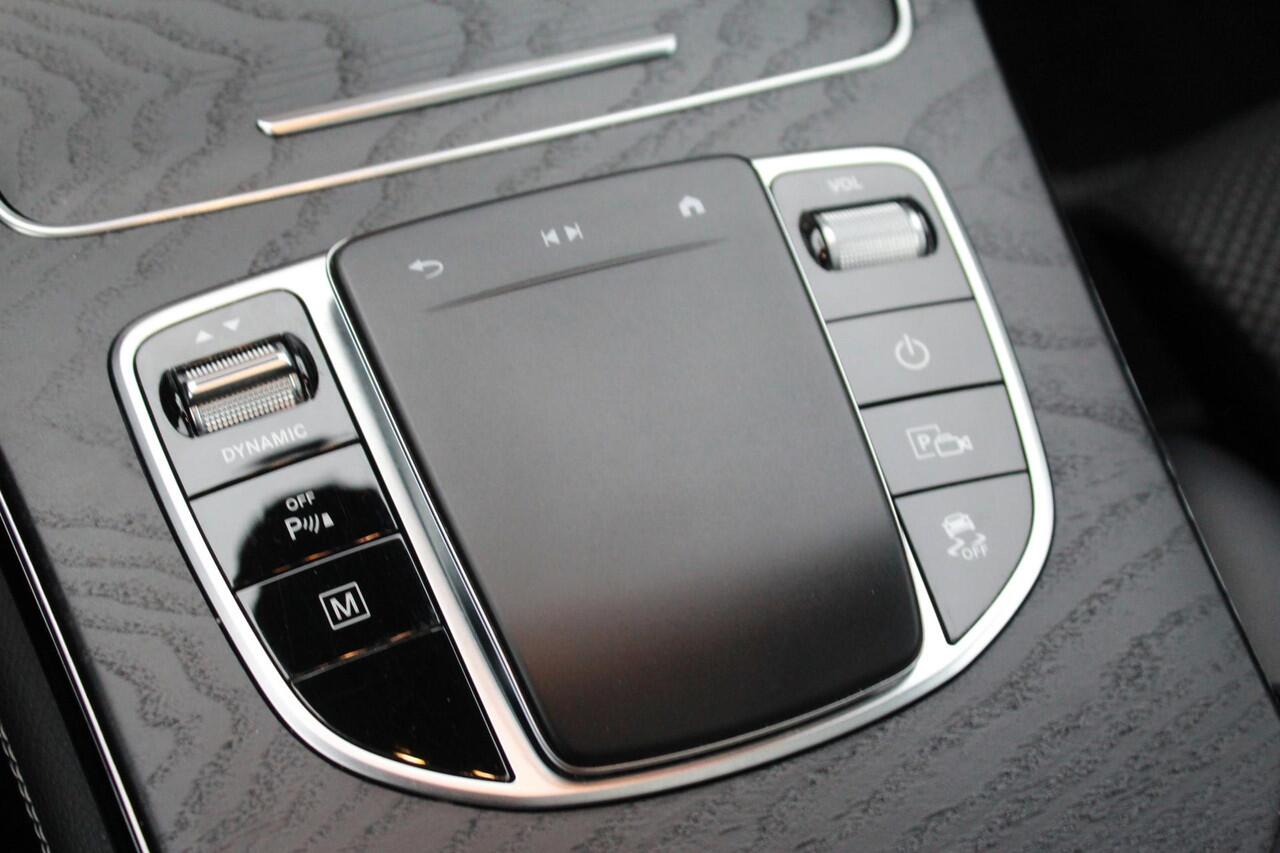 Mercedes-Benz GLC-KLASSE 300e 4MATIC Premium Plus | Pano | Trekhaak | Carplay |