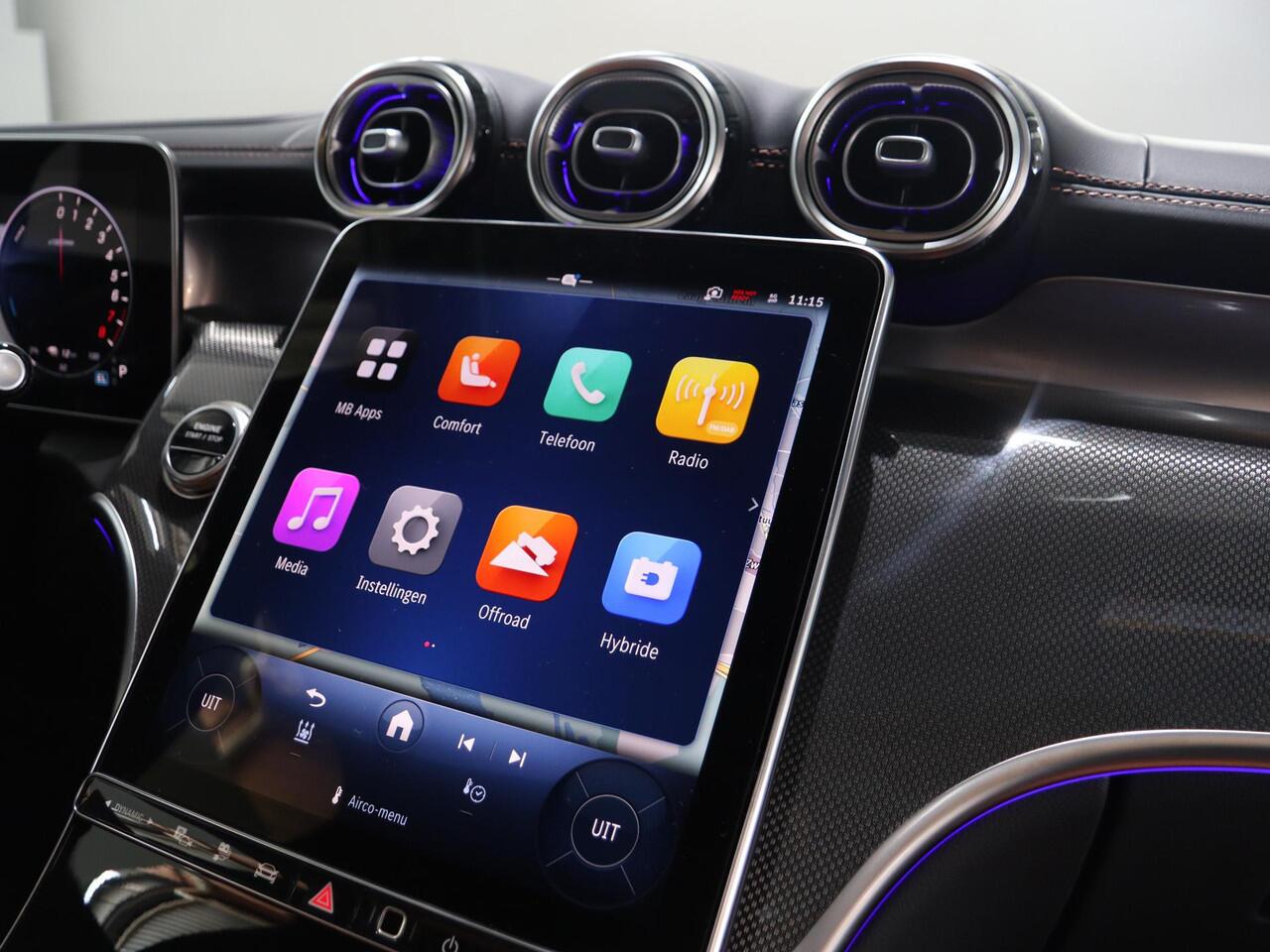 Mercedes-Benz GLC-KLASSE 400e 4MATIC Sport Edition | Panoramaschuifdak | Premium Plus | Techniekpakket | Rijassistentiepakket Plus | Head-up