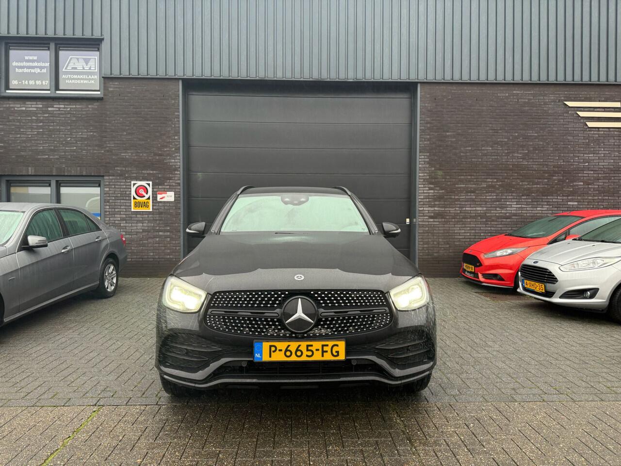 Mercedes-Benz GLC-KLASSE 300de 4MATIC Premium Plus | 2E EIGENAAR | PANO DAK | BURMESTER | NAVI | LED |