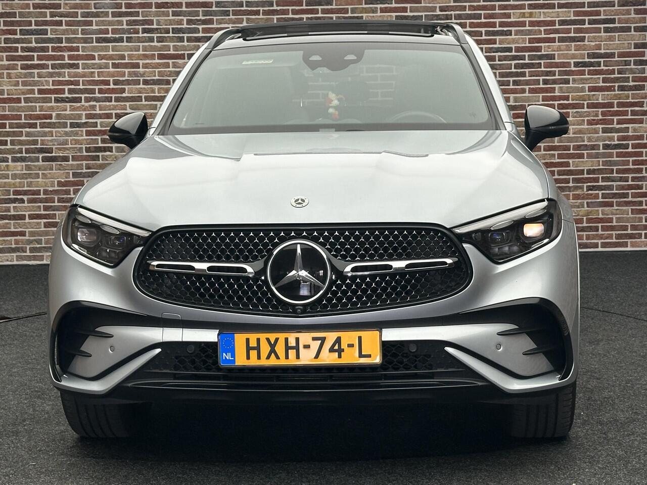 Mercedes-Benz GLC-KLASSE 400e 4MATIC AMG Line Burmeister Panorama Trekhaak Carbon Camera