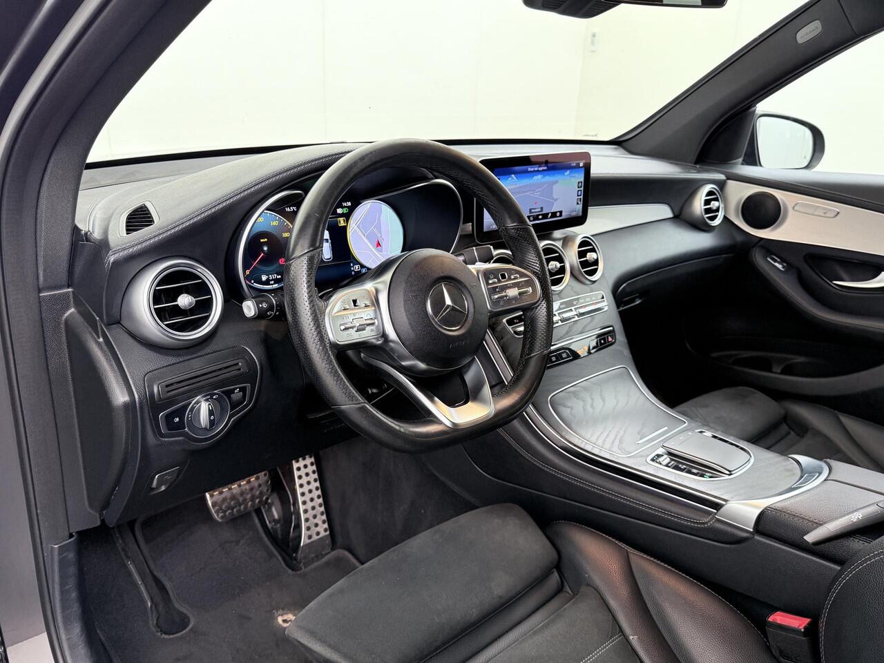 Mercedes-Benz GLC-KLASSE 200 AMG Styling Trekhaak | Multibeam Led | MBUX | Carplay | ACC | 360 Camera | Sfeerverlichting