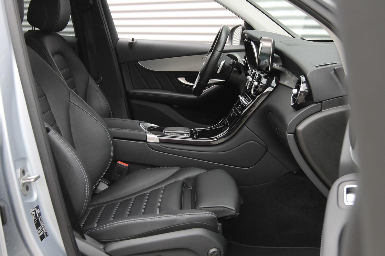 Mercedes-Benz GLC-KLASSE 300e 4MATIC Business Solution AMG I PHEV I Aut. I Navi I Leder I Camera