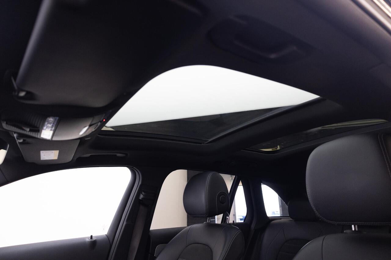 Mercedes-Benz GLC-KLASSE 300e 4MATIC Business Solution AMG | Panoramadak | 360 Camera |