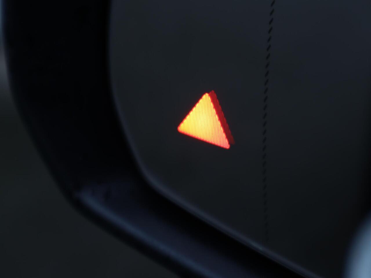 Mercedes-Benz GLC-KLASSE Coupé 300 e 4MATIC Coupé AMG line