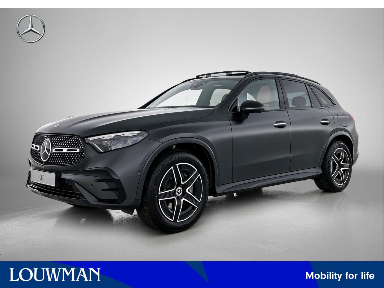 Mercedes-Benz GLC-KLASSE 400e 4MATIC Sport Edition | AMG Premium Plus | Nightpakket | Techniekpakket met Airmatic | Trekhaak | Rijassistentiepakket Plus | Winter pakket | Magno matte lak |