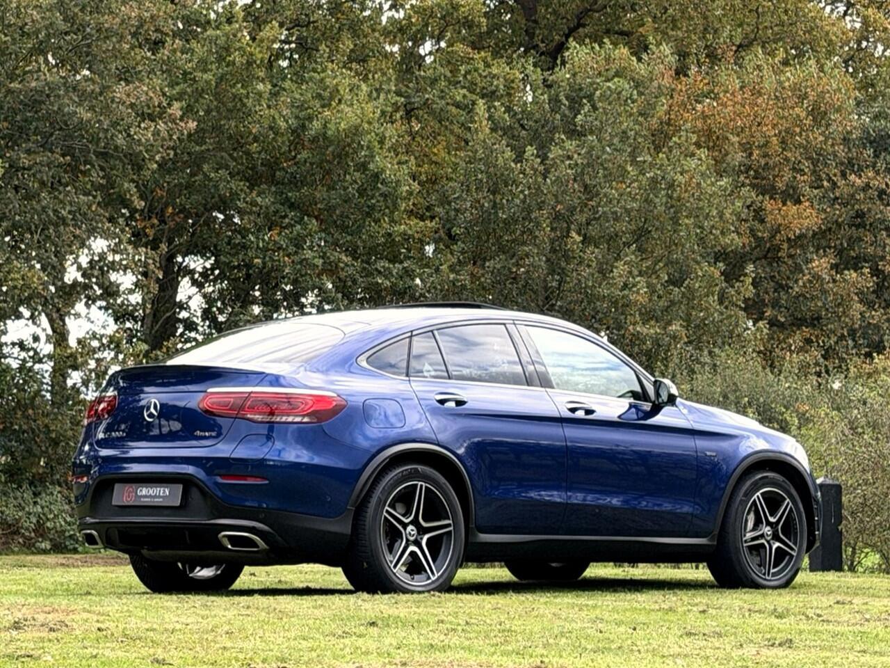 Mercedes-Benz GLC-KLASSE Coupé GLC 300e 4MATIC - AMG - Luchtvering - Burmester
