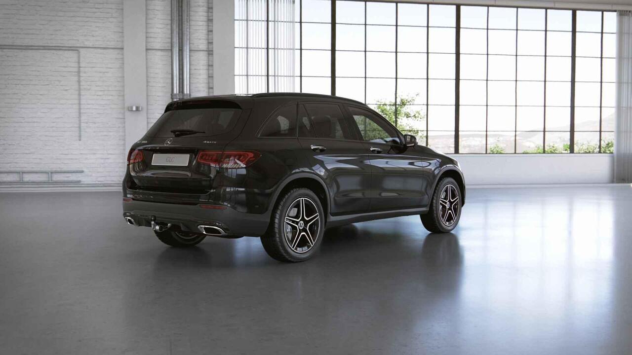 Mercedes-Benz GLC-KLASSE 300e 4MATIC Business Solution AMG | Panoramadak | Trekhaak | Rij assistentie pakket | Night pakket |