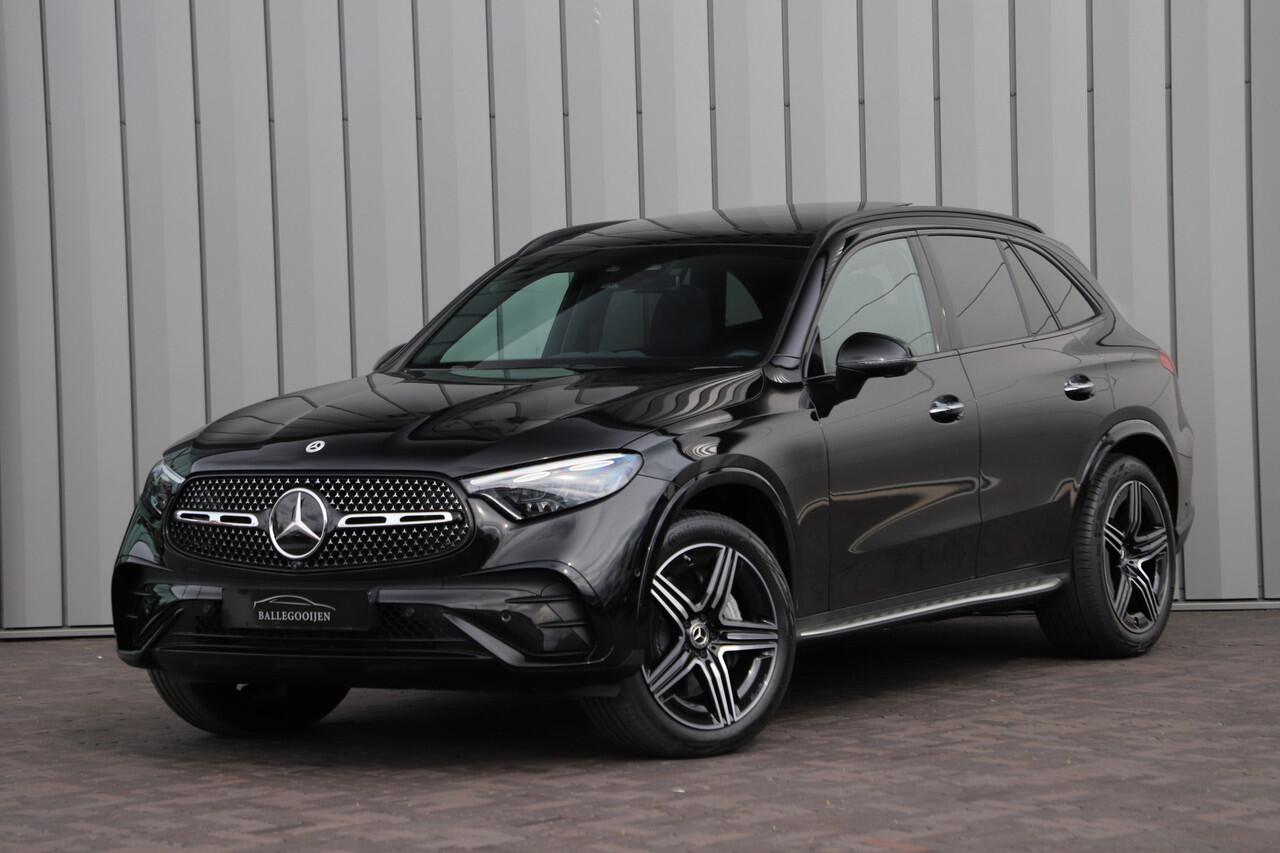 Mercedes-Benz GLC-KLASSE 300 AMG 4-Matic | 258PK | Luchtvering | Achterasbesturing | Massage | Head-up | Keyles-go | Burmester | Sfeerverlichting | Pano | Digital-light | 2023.