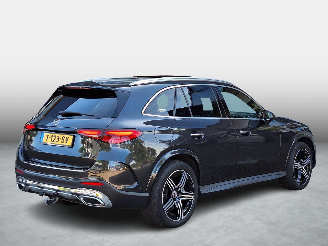 Mercedes-Benz GLC-KLASSE 400e 4MATIC AMG Line | Panoramadak | Trekhaak | Burmester | Airmatic | Achterasbesturing | 360? camera | HUD | DIGITAL LIGHT | Memory pakket | Keyless-GO | Elektrische achterklep
