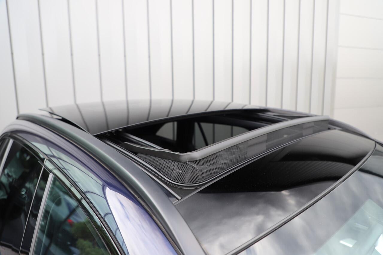 Mercedes-Benz GLC-KLASSE 300e AMG 4-Matic | 313PK | Pano | Burmester | Keyles-go | Sfeerverlichting | Digital-light | Memory | Distronic | Stuurwielverw. | 2024.