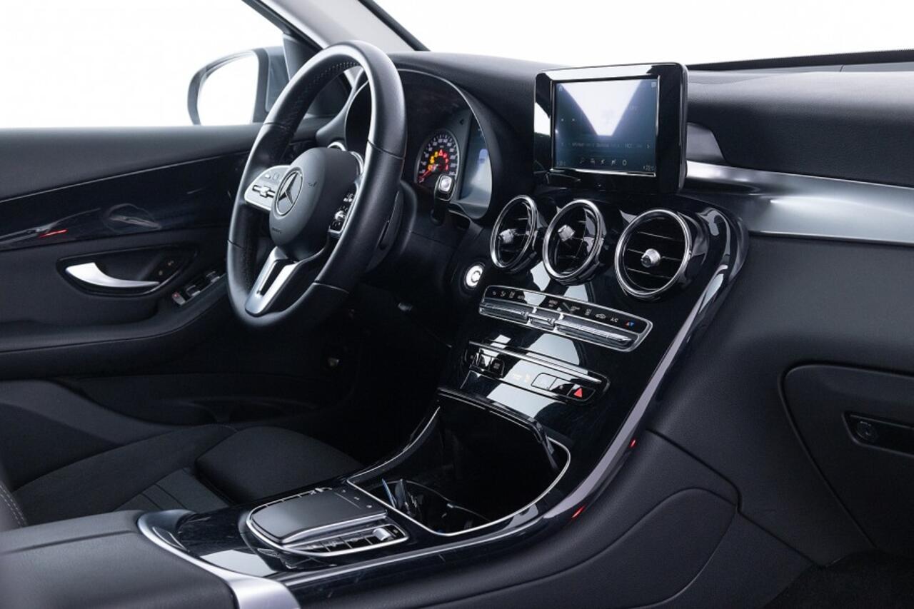 Mercedes-Benz GLC-KLASSE 300 de 4MATIC Business Solution Automaat | Full LED | Trekhaak | PHEV