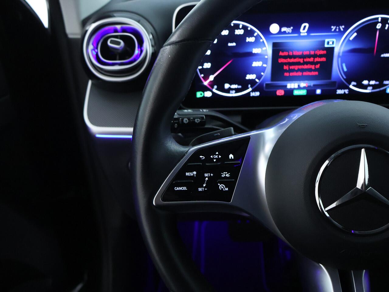 Mercedes-Benz GLC-KLASSE 300 e 4MATIC Plug-In Hybride | AVANTGARDE Advanced Plus | Trekhaak | Digital Koplampen | KEYLESS-GO Comfort-Pakket | Distronic | Memory Voorstoelen. Inclusief 24 maanden MB Certified garantie voor Europa.