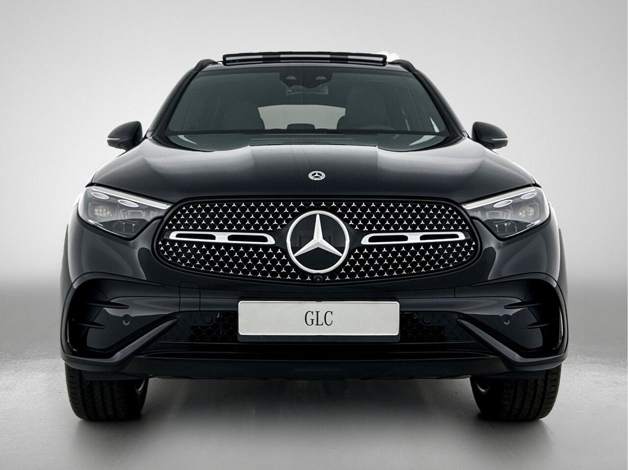 Mercedes-Benz GLC-KLASSE 400e 4MATIC AMG Line | Trekhaak | Nightpakket | AMG Premium Plus | Rijassistentiepakket Plus | Memorypakket | Stoelventilatie voor | Winter pakket | KEYLESS GO-comfortpakket | Parkeerpakket met 360°-camera |