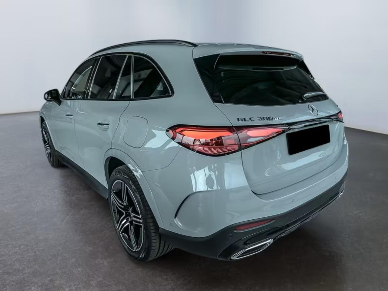 Mercedes-Benz GLC-KLASSE 300de 4MATIC AMG Line Burmester Distronic Trekhaak Panoramadak 20 Inch 360 Camera Memory Pakket