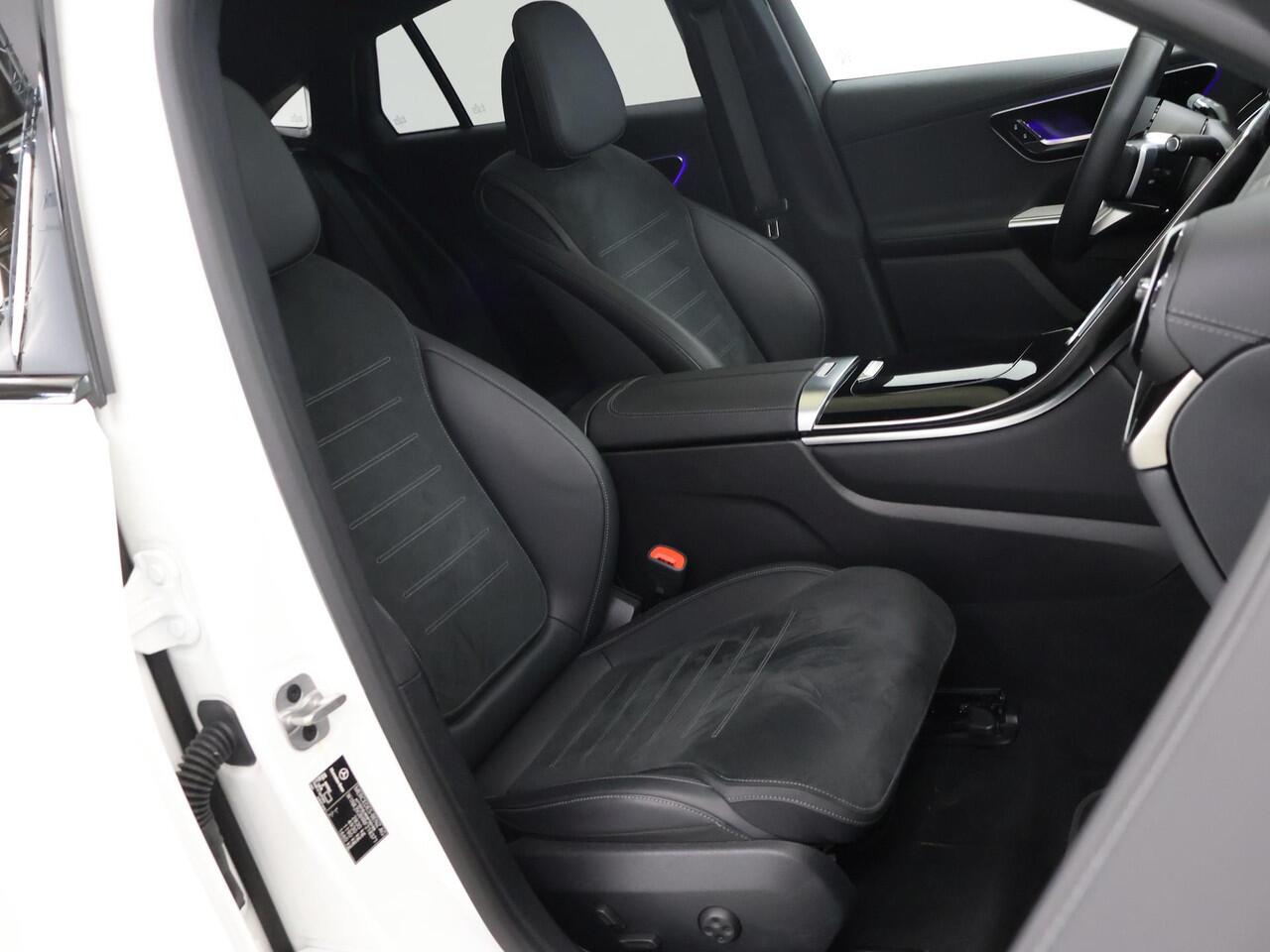 Mercedes-Benz GLC-KLASSE Coupé 300e 4MATIC AMG Line | Panoramadak | Night pakket | Trekhaak | Distronic |