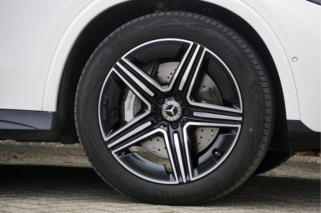 Mercedes-Benz GLC-KLASSE GLC 300 e 4M AMG Line | Achterasbesturing Luchtvering Trekhaak Burmester Distronic