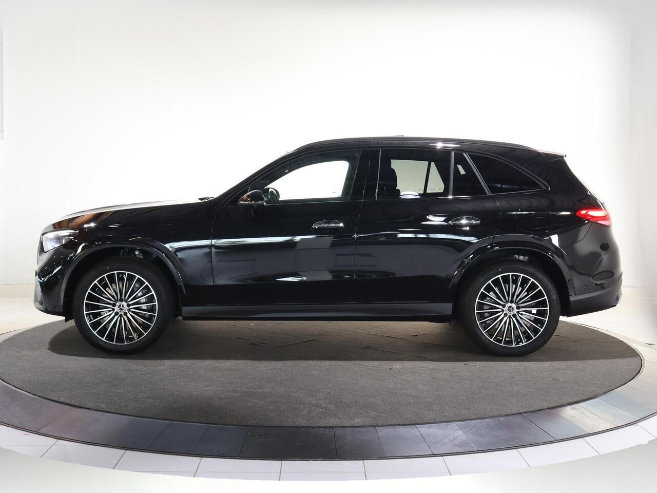 Mercedes-Benz GLC-KLASSE 300e 4MATIC Sport Edition | Panoramaschuifdak | Trekhaak | Premium Plus | Rijassistentiepakket Plus | Nightpakket | Burmester | Head-up display | 360° camera |