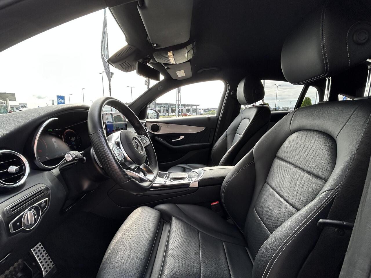 Mercedes-Benz GLC-KLASSE Coupé 300e 4MATIC AMG | Digitaal Dashboard