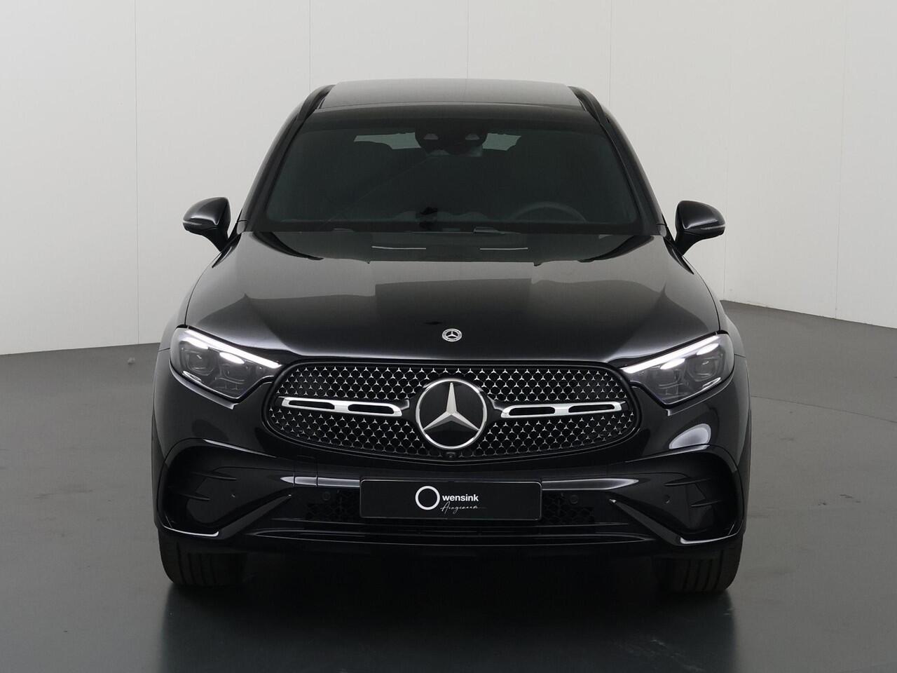 Mercedes-Benz GLC-KLASSE 400e 4MATIC Sport Edition | Panoramaschuifdak | AIRMATIC | Premium Plus | Techniekpakket | Rijassistentiepakket Plus | Trekhaak