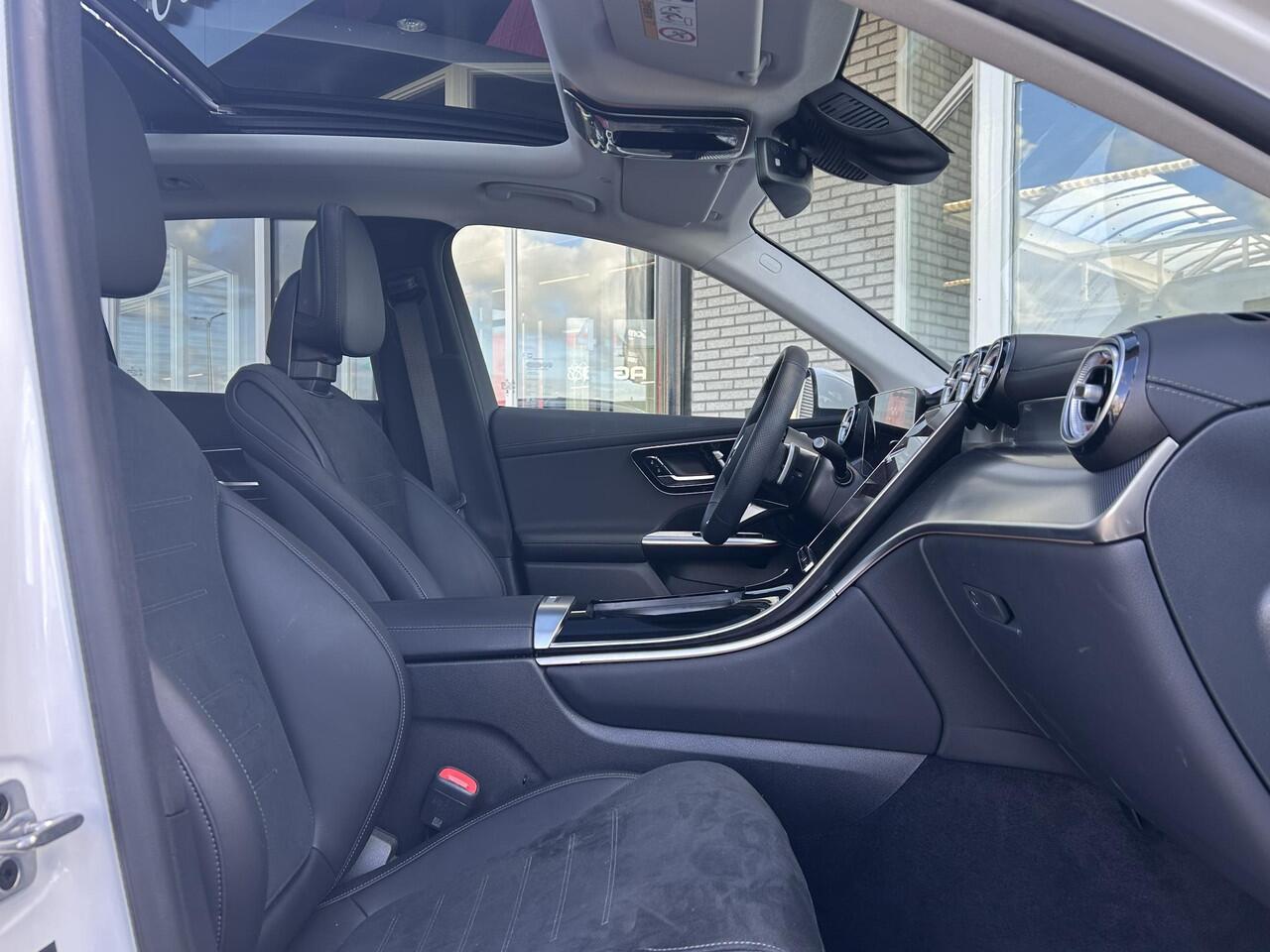 Mercedes-Benz GLC-KLASSE 300e 4MATIC AMG Line