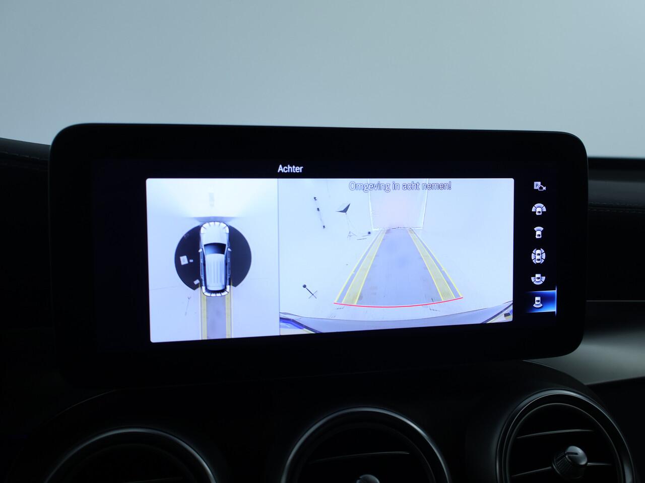 Mercedes-Benz GLC-KLASSE 300 e 4MATIC Premium Plus | AMG Styling | Night Pakket | Dode hoek assistent | Trekhaak | Inclusief 24 maanden MB Certified garantie voor Europa.