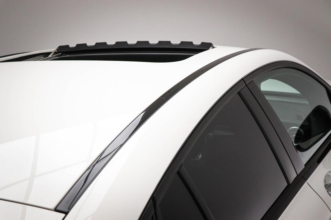 Mercedes-Benz GLC-KLASSE Coupé 200 AMG-Line Premium Plus | PANORAMADAK | DAB | LEDER | 360 CAMERA