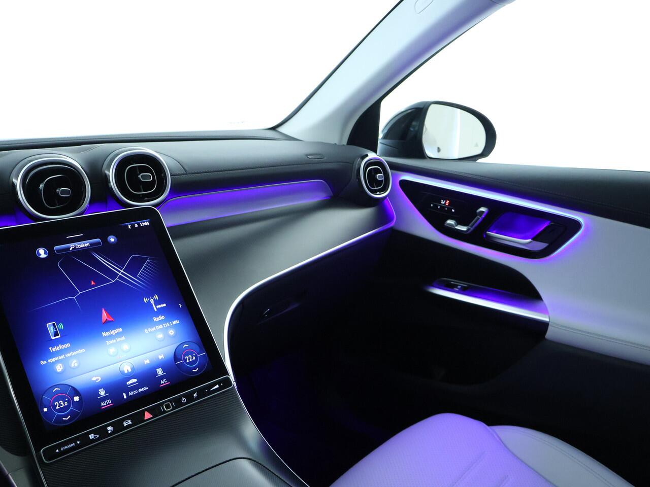 Mercedes-Benz GLC-KLASSE 400 e 4MATIC AMG Plug-In Hybride | AMG Line | Night Pakket | Trekhaak | Airmatic | Achterasbesturing | Panaorama Schuif-Kanteldak Inclusief 24 maanden MB Certified garantie voor Europa.