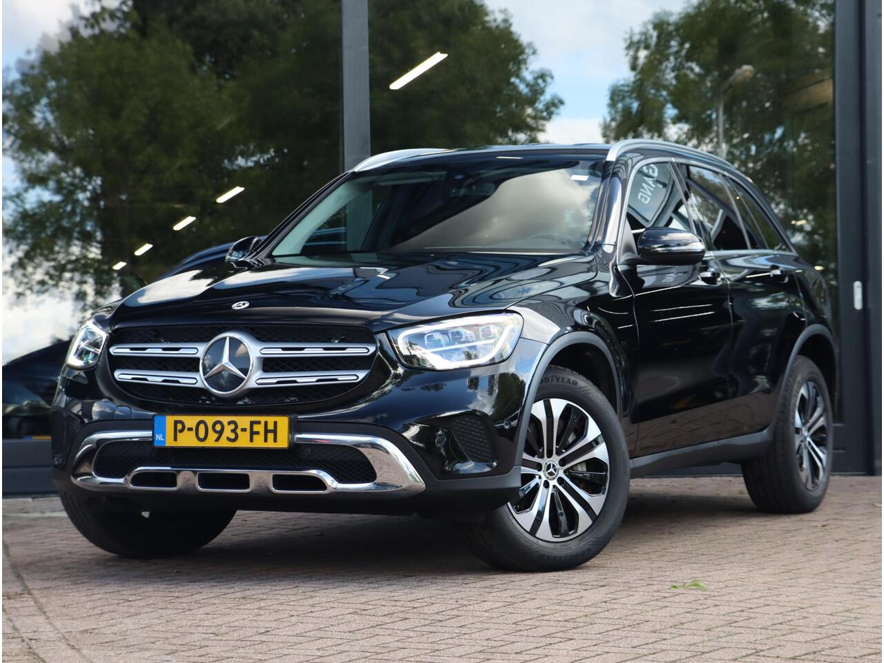 Mercedes-Benz GLC-KLASSE 300e 4MATIC Business Solution 320pk