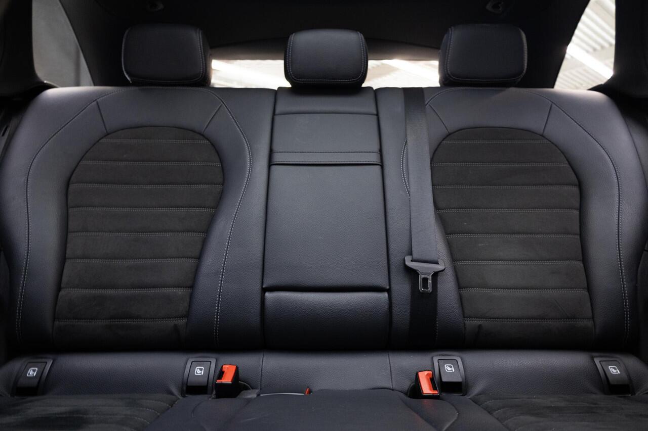 Mercedes-Benz GLC-KLASSE 300e 4MATIC Business Solution AMG | Panoramadak | 360 Camera |