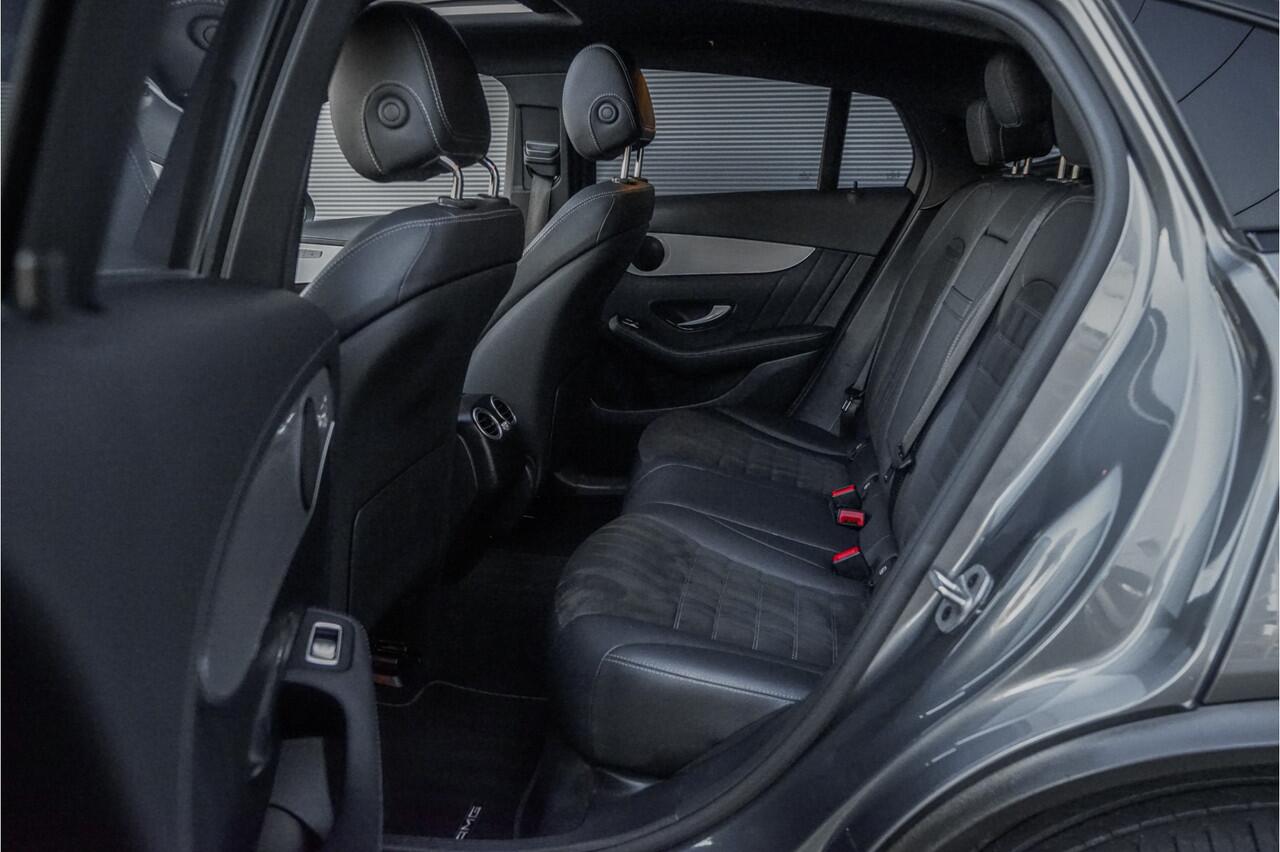 Mercedes-Benz GLC-KLASSE Coupé 300e 4M AMG Line Night Pano 360° Camera 19"