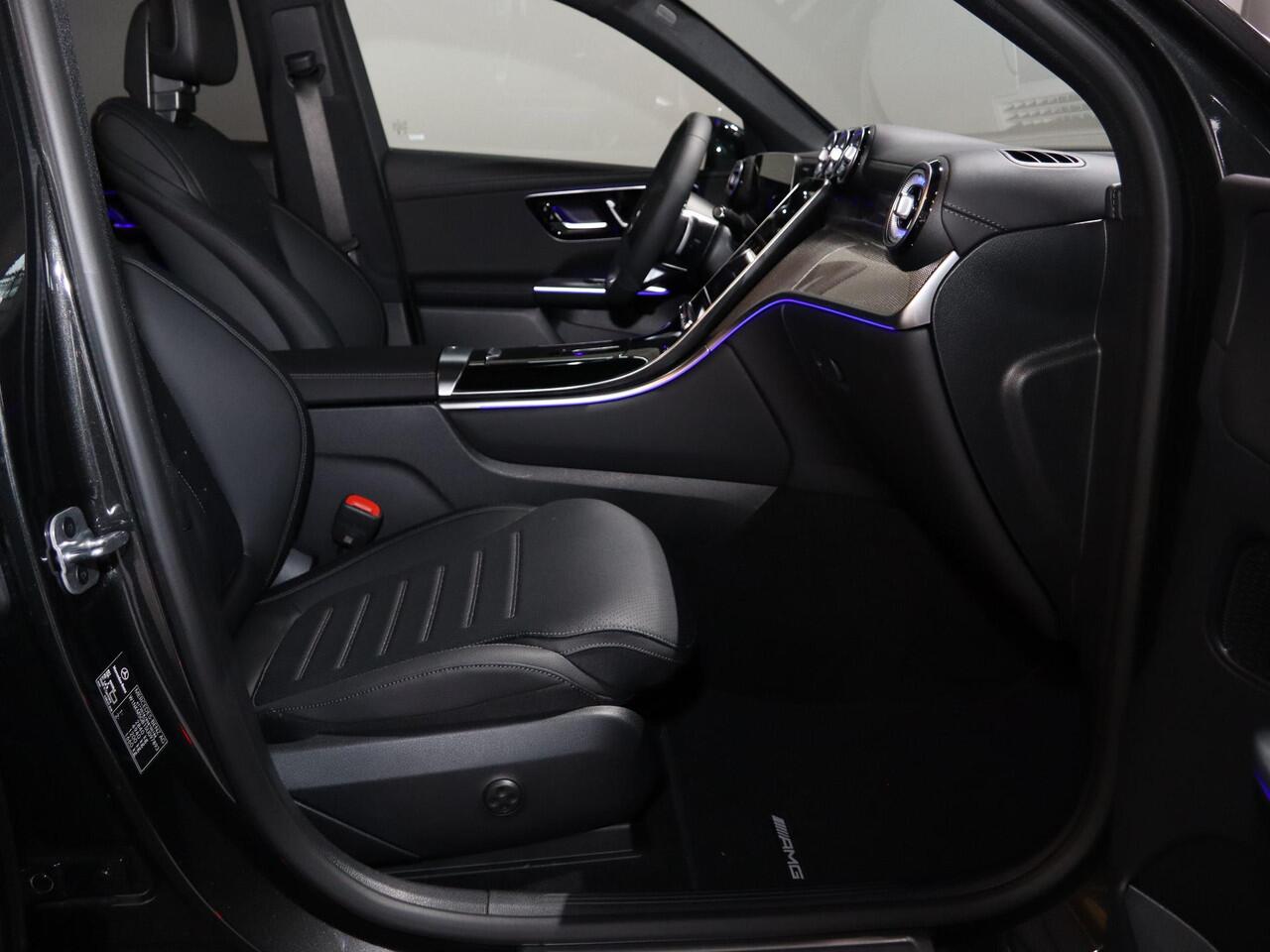 Mercedes-Benz GLC-KLASSE 300e 4MATIC Sport Edition | Panoramaschuifdak | Night | Premium pakket | 360° camera |