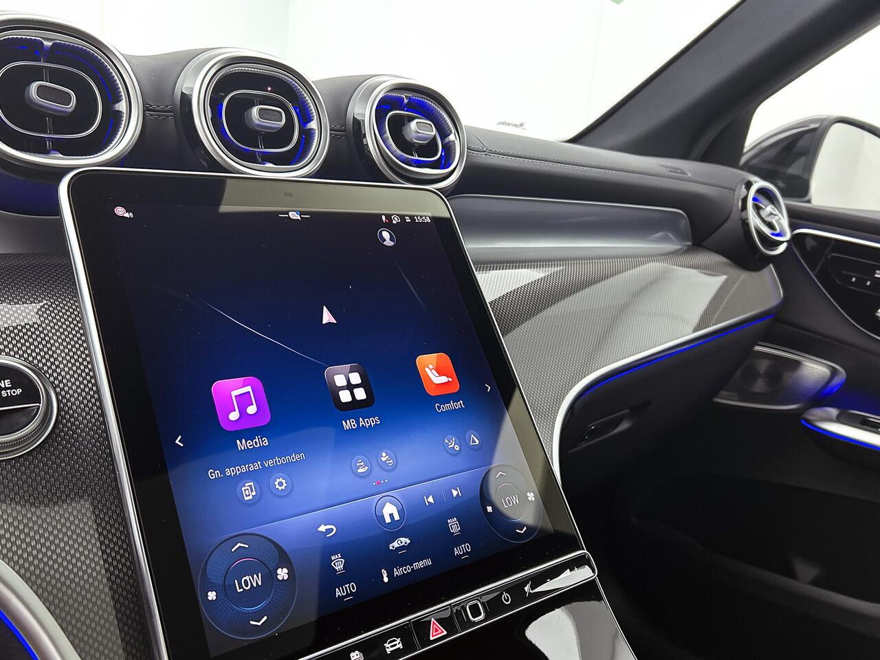 Mercedes-Benz GLC-KLASSE 400e 4MATIC Sport Edition | Techniekpakket met Airmatic | Nightpakket | AMG Premium Plus | Rijassistentiepakket Plus | Head-up display | Winterpakket | Burmester® 3D sound systeem | Nappaleder |