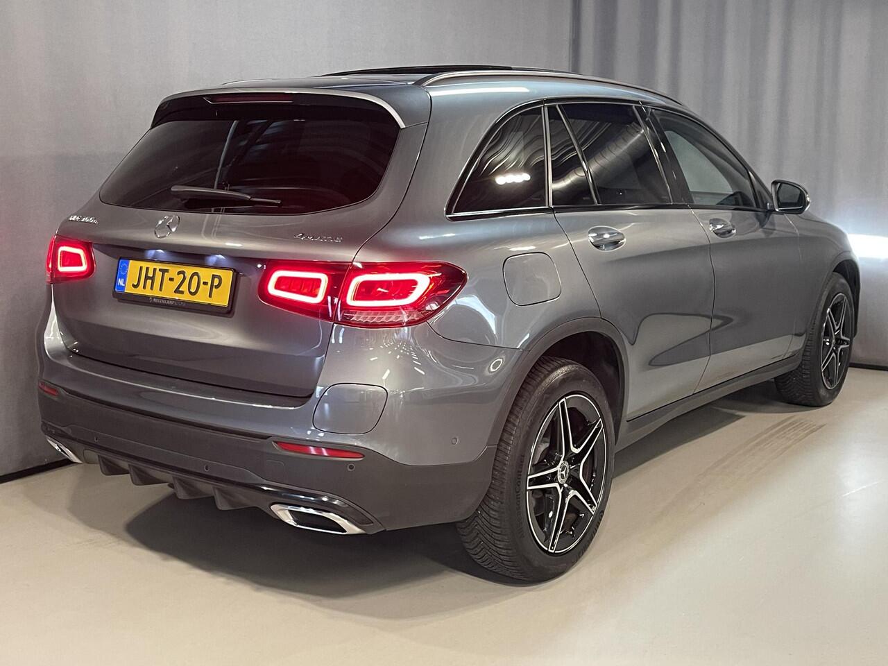 Mercedes-Benz GLC-KLASSE 300e 4MATIC Premium Plus AMG Line 19"/Panoramadak/Keyless/360 camera/Sfeerverlichting/Apple Carplay & Android Auto/Stoelverwarming/Elektrische klep