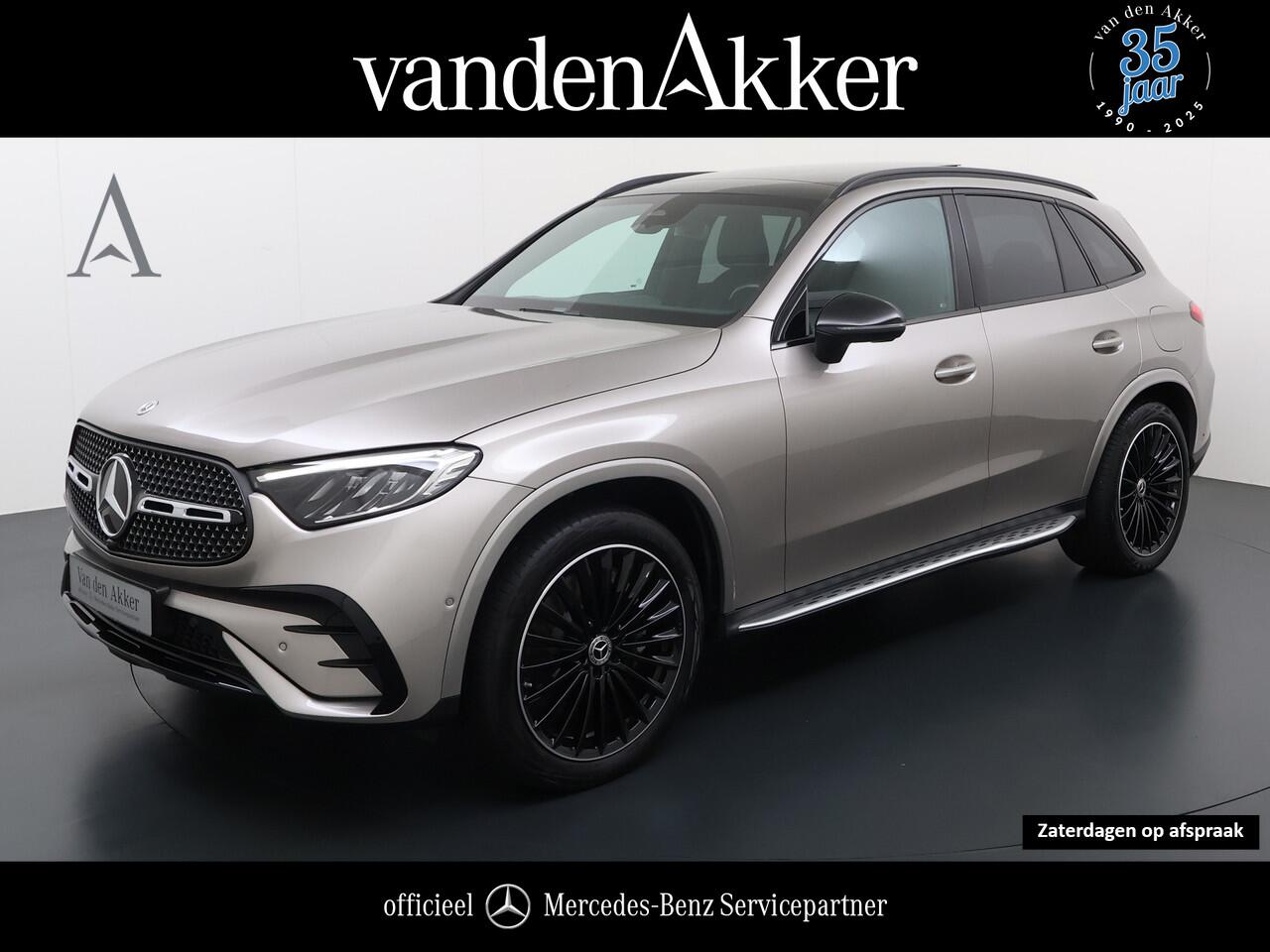Mercedes-Benz GLC-KLASSE 400e 4Matic AMG 381PK // Airmatic // Trekhaak // Panoramadak // Achteras besturing // Memory // Treeplanken // 20 inch // Camera