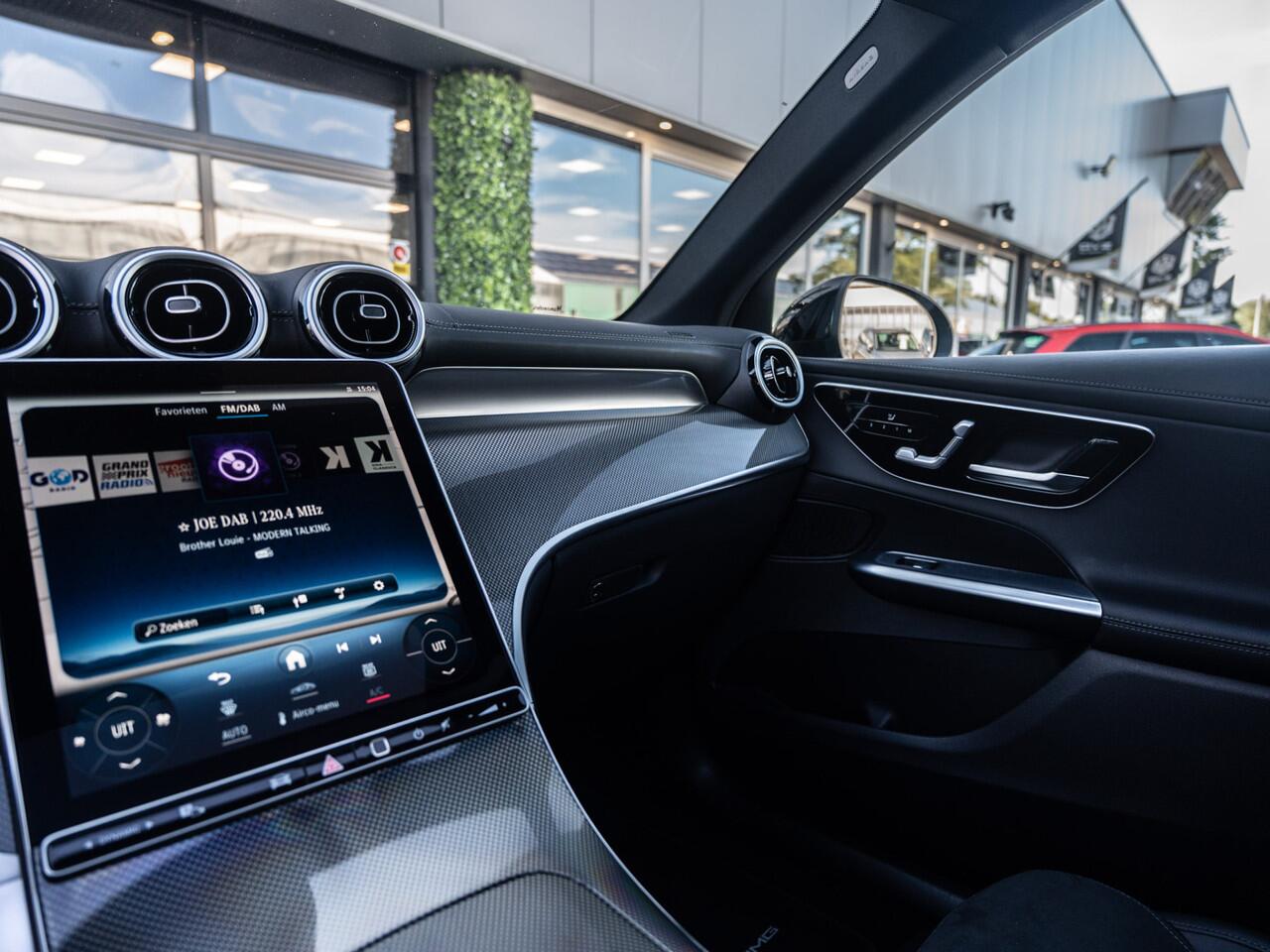 Mercedes-Benz GLC-KLASSE 200 4MATIC AMG Line | Night | Pano | Memory | Burmester | BTW |