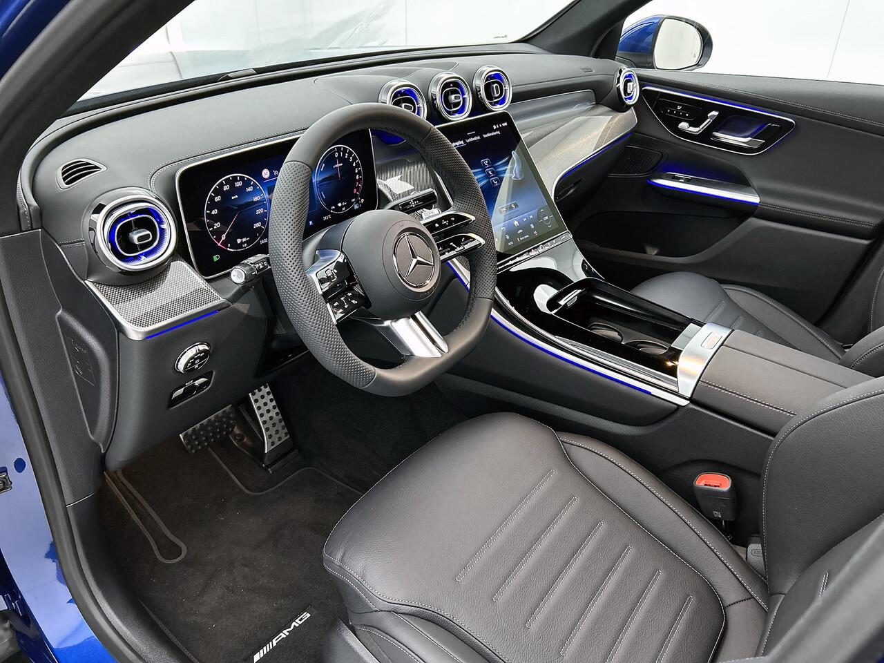 Mercedes-Benz GLC-KLASSE 400e 4MATIC Sport Edition | Trekhaak | Premium pakket | 360°-camera | Memorypakket | DIGITAL LIGHT | 20 inch AMG velgen | URBAN GUARD voertuigbescherming plus | EASY PACK achterklep | KEYLESS GO-comfortpakket |