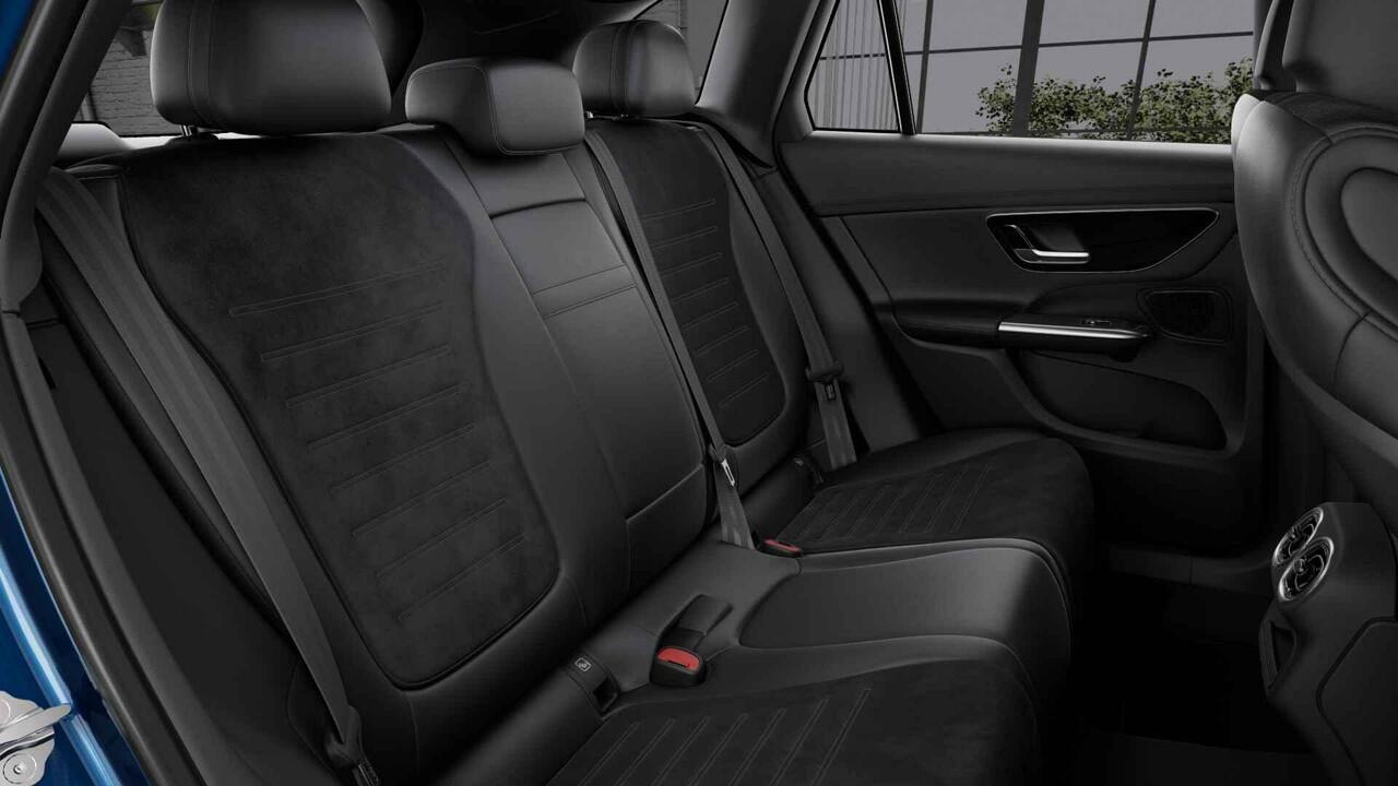 Mercedes-Benz GLC-KLASSE 300e 4MATIC Sport Edition | Panoramaschuifdak | Premium pakket | Nightpakket | 360° camera | Dodehoekassistent | DIGITAL LIGHT |